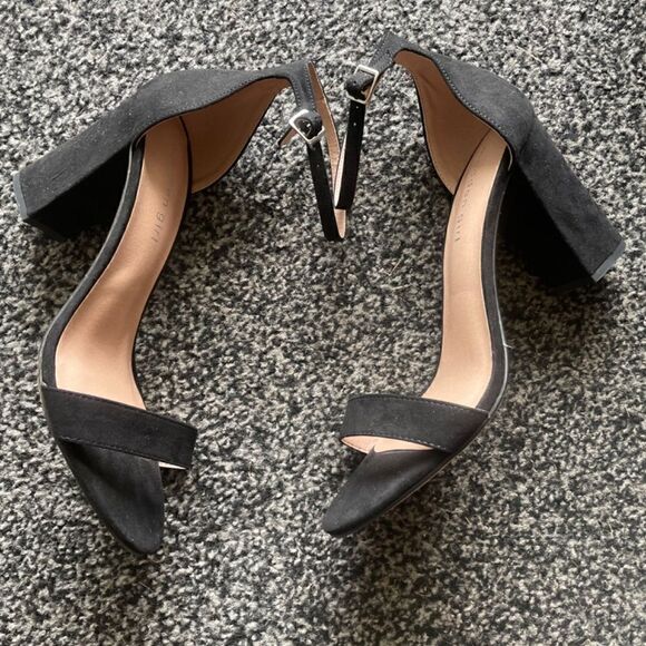 Madden Girl Block Heel Sandals - Picture 1 of 9